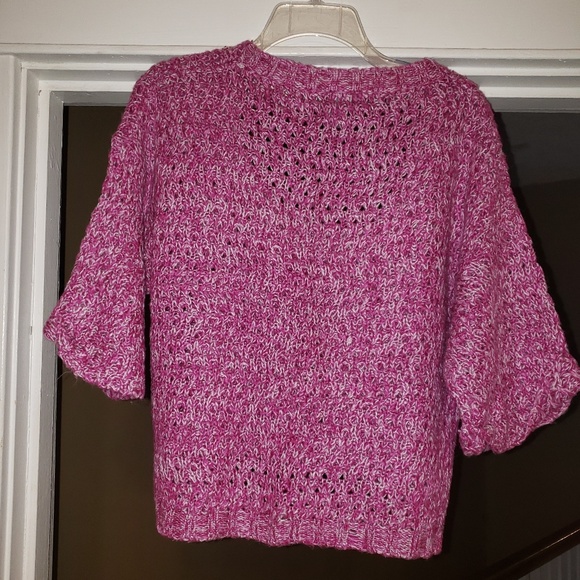 Ladies - Picture 4 of 6